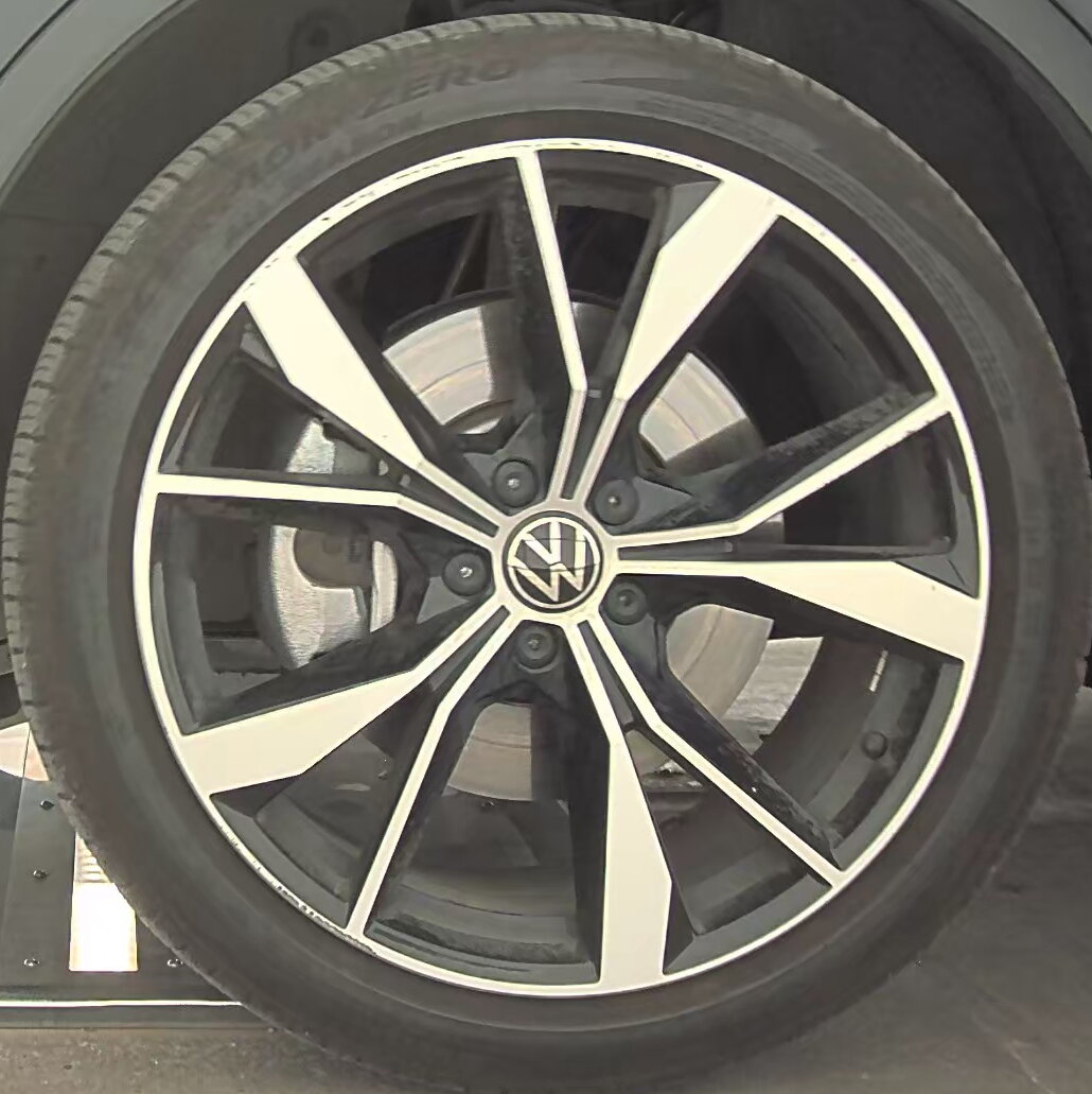 2024 Volkswagen Tiguan 2.0T SEL R-Line AWD