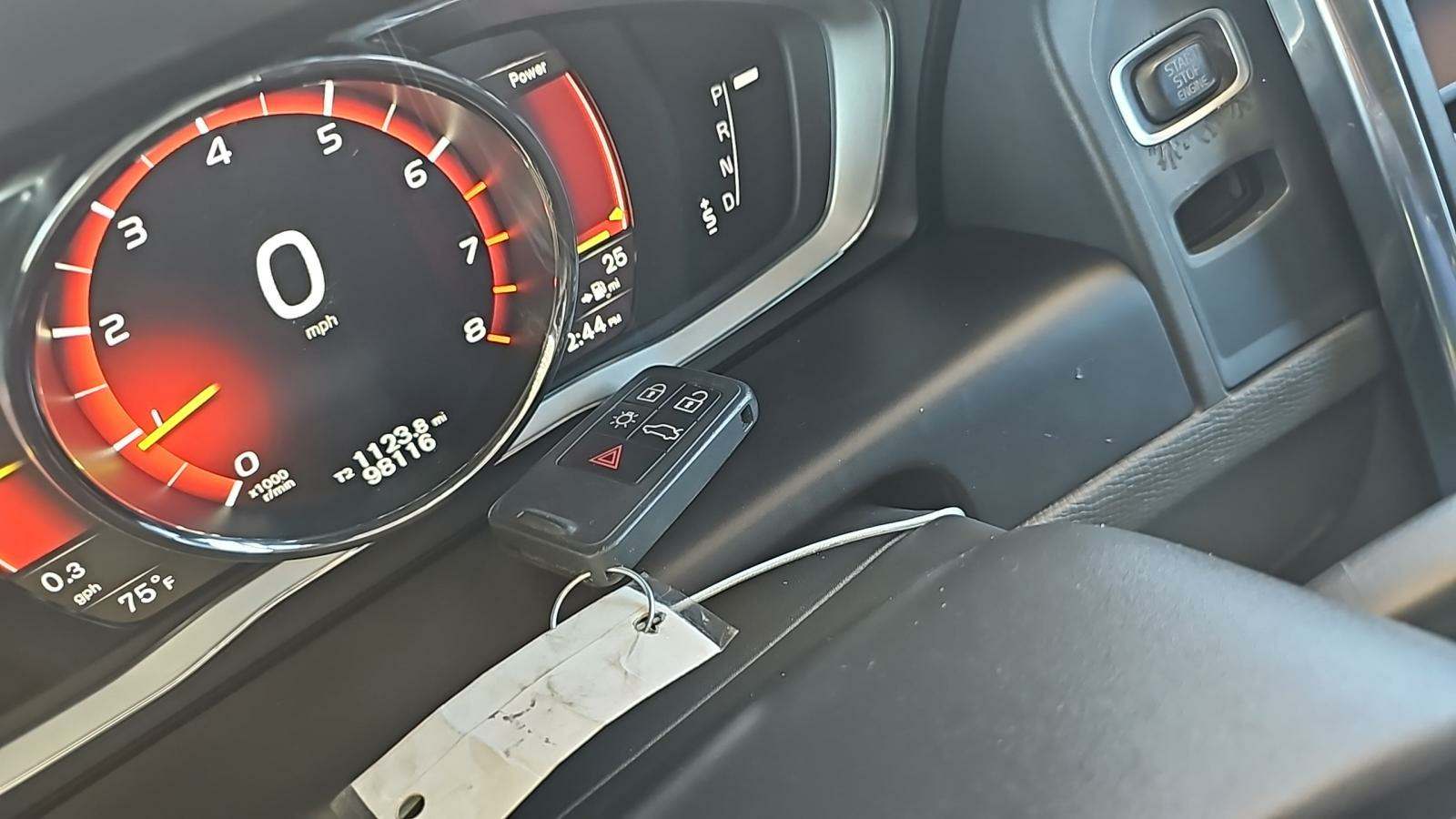 2017 Volvo XC60 T5 Dynamic FWD