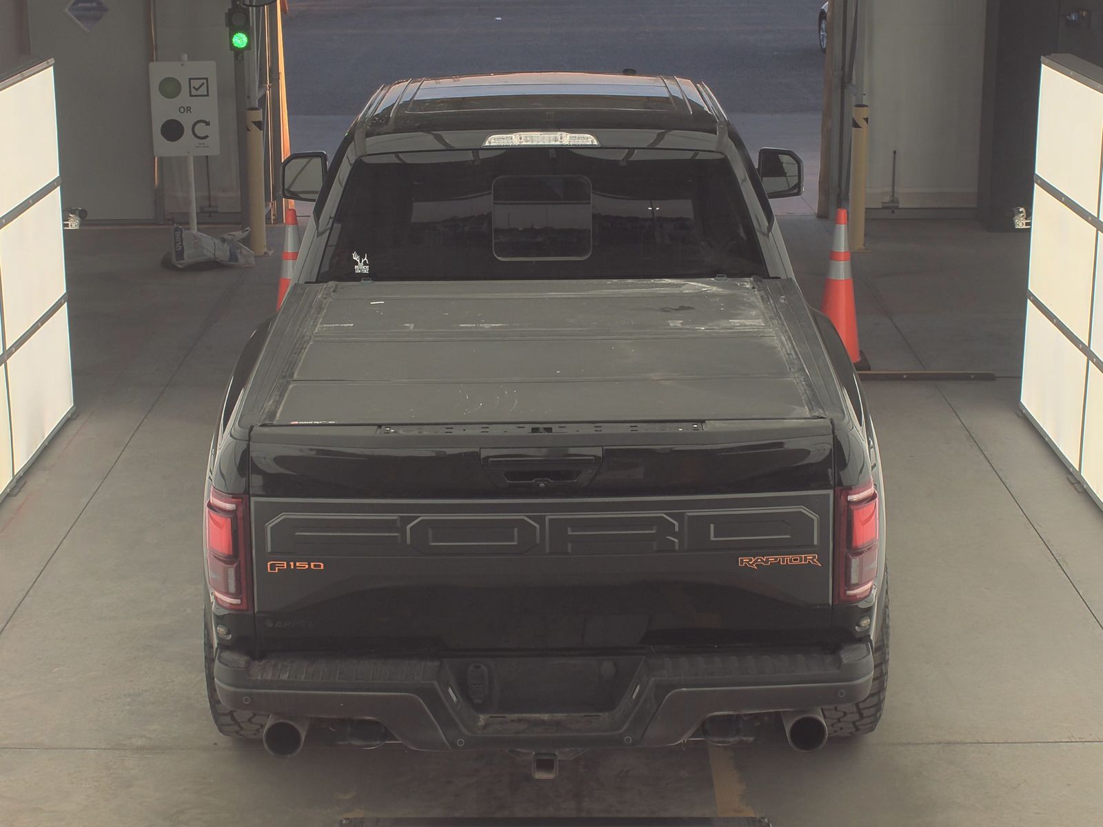 2017 Ford F-150 Raptor AWD