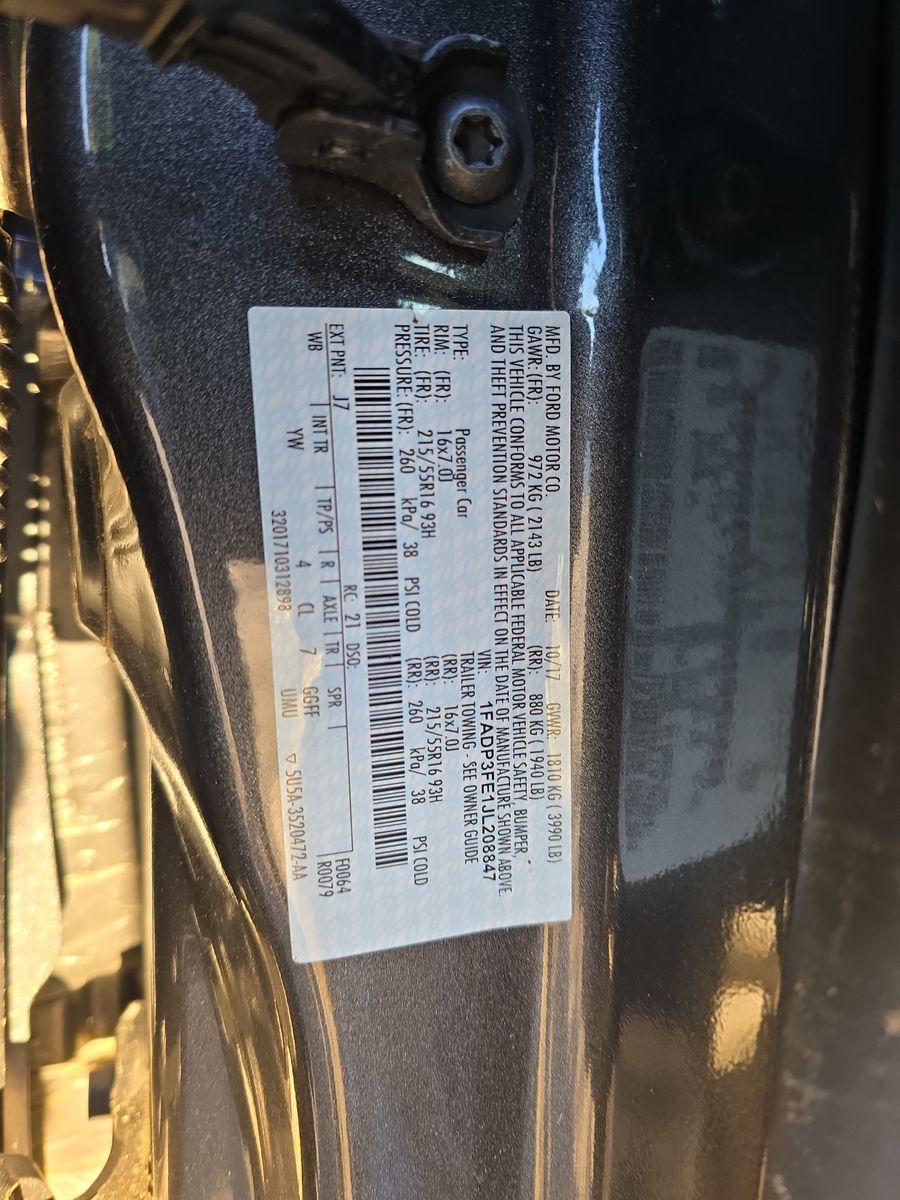 2018 Ford Focus SE FWD