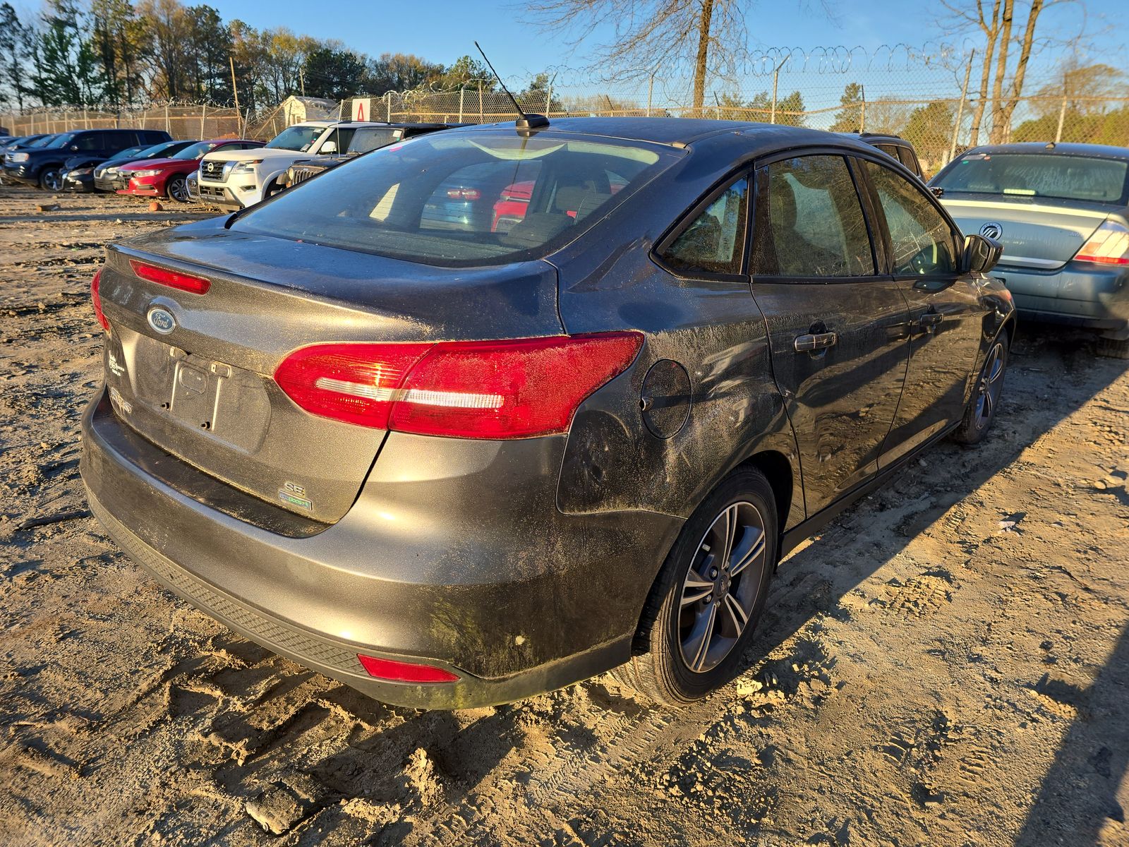 2018 Ford Focus SE FWD