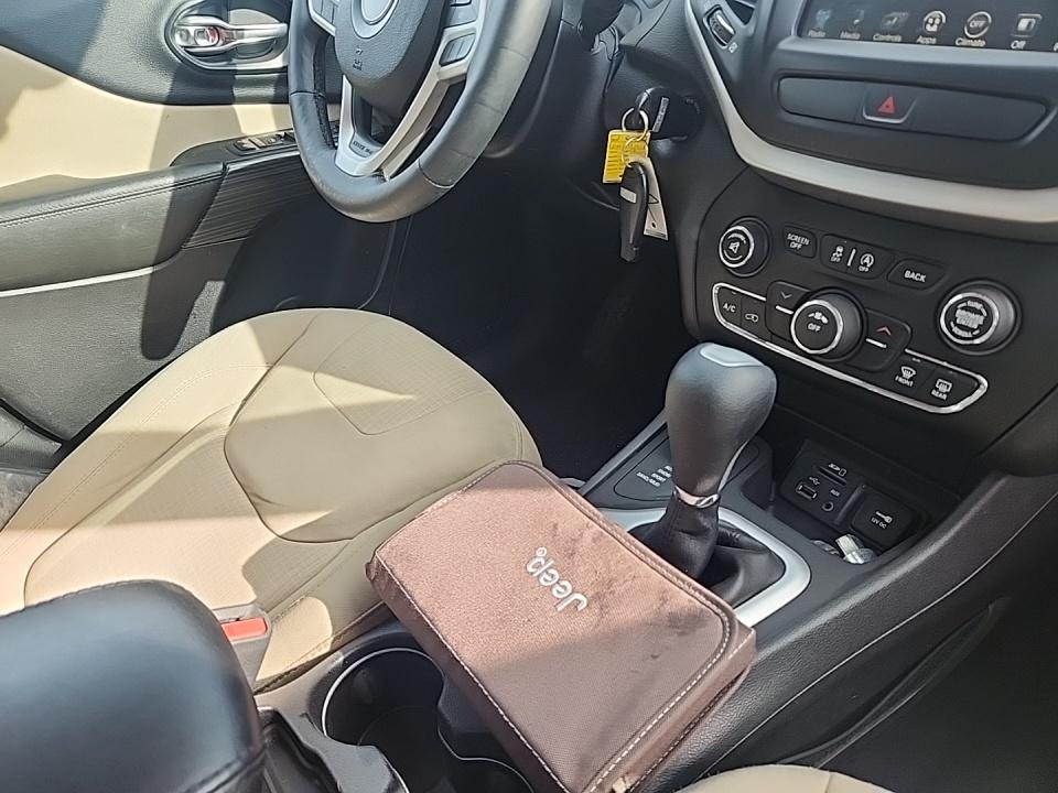 2017 Jeep Cherokee Latitude AWD