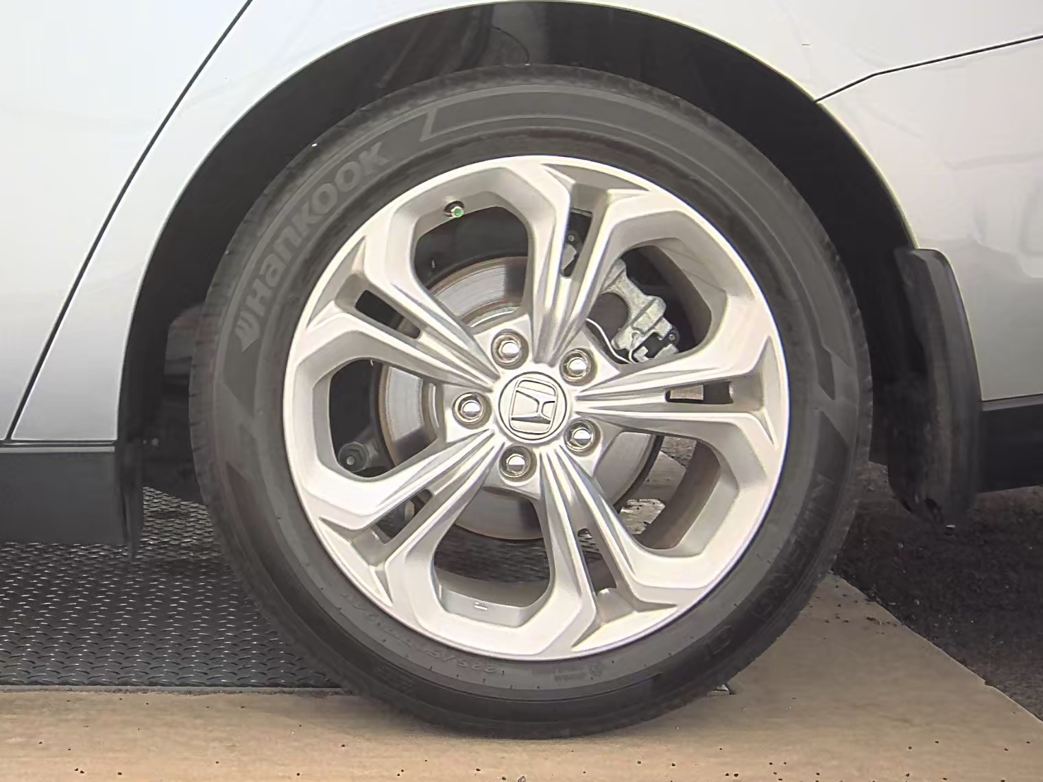 2023 Honda Accord LX FWD