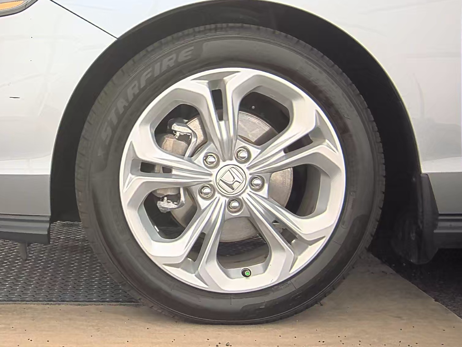 2023 Honda Accord LX FWD