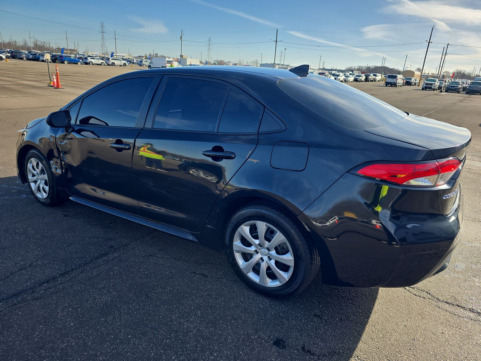 2020 Toyota Corolla LE FWD