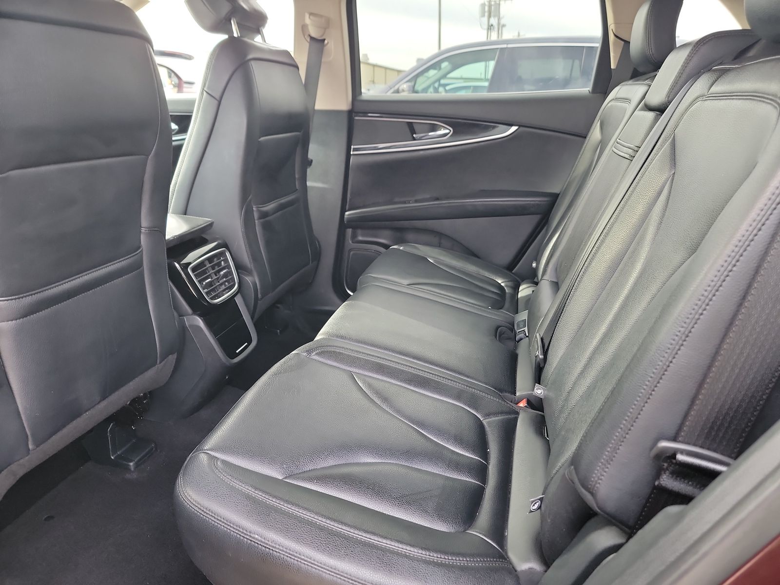 2022 Lincoln Nautilus Standard AWD