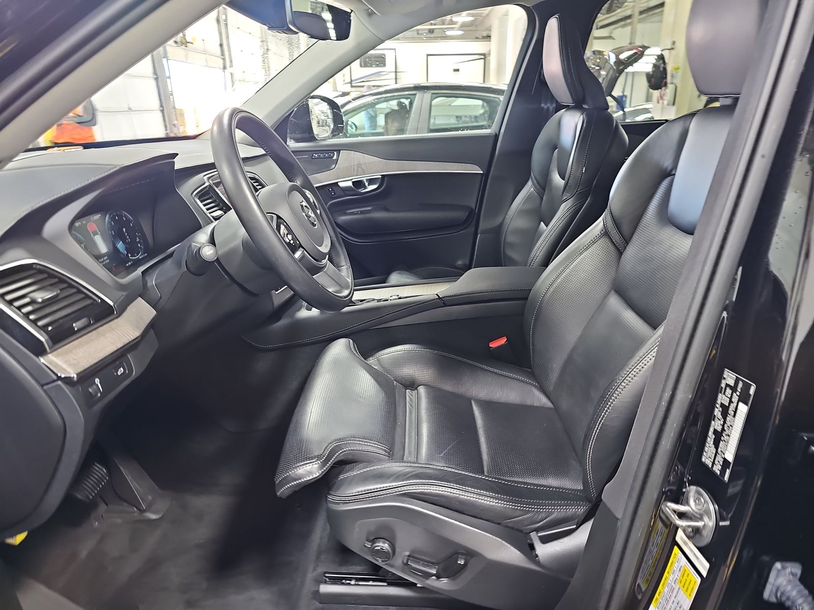 2022 Volvo XC90 Inscription AWD