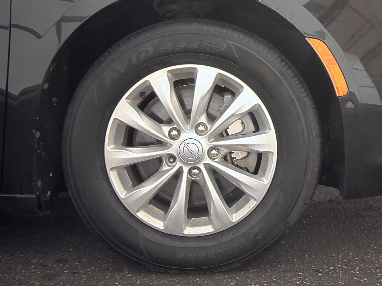 2019 Chrysler Pacifica Limited FWD