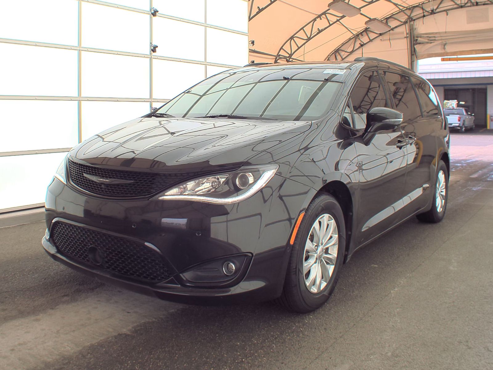 2019 Chrysler Pacifica Limited FWD