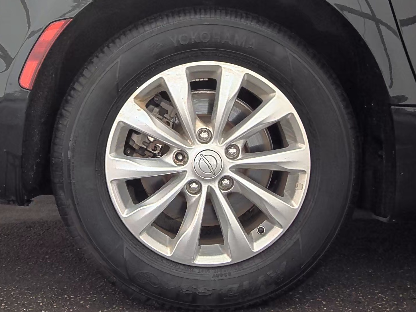 2019 Chrysler Pacifica Limited FWD