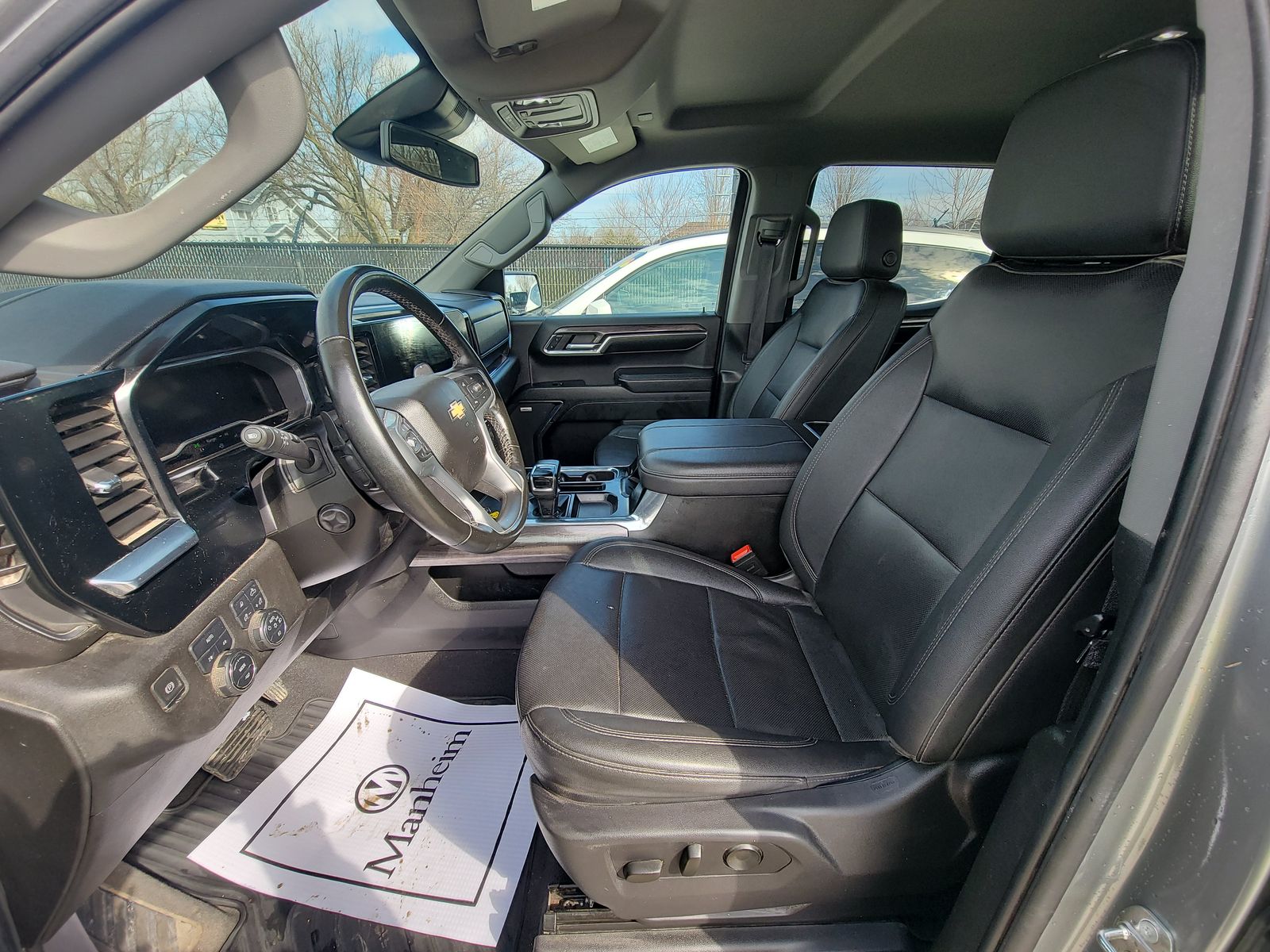 2024 Chevrolet Silverado 1500 LTZ AWD