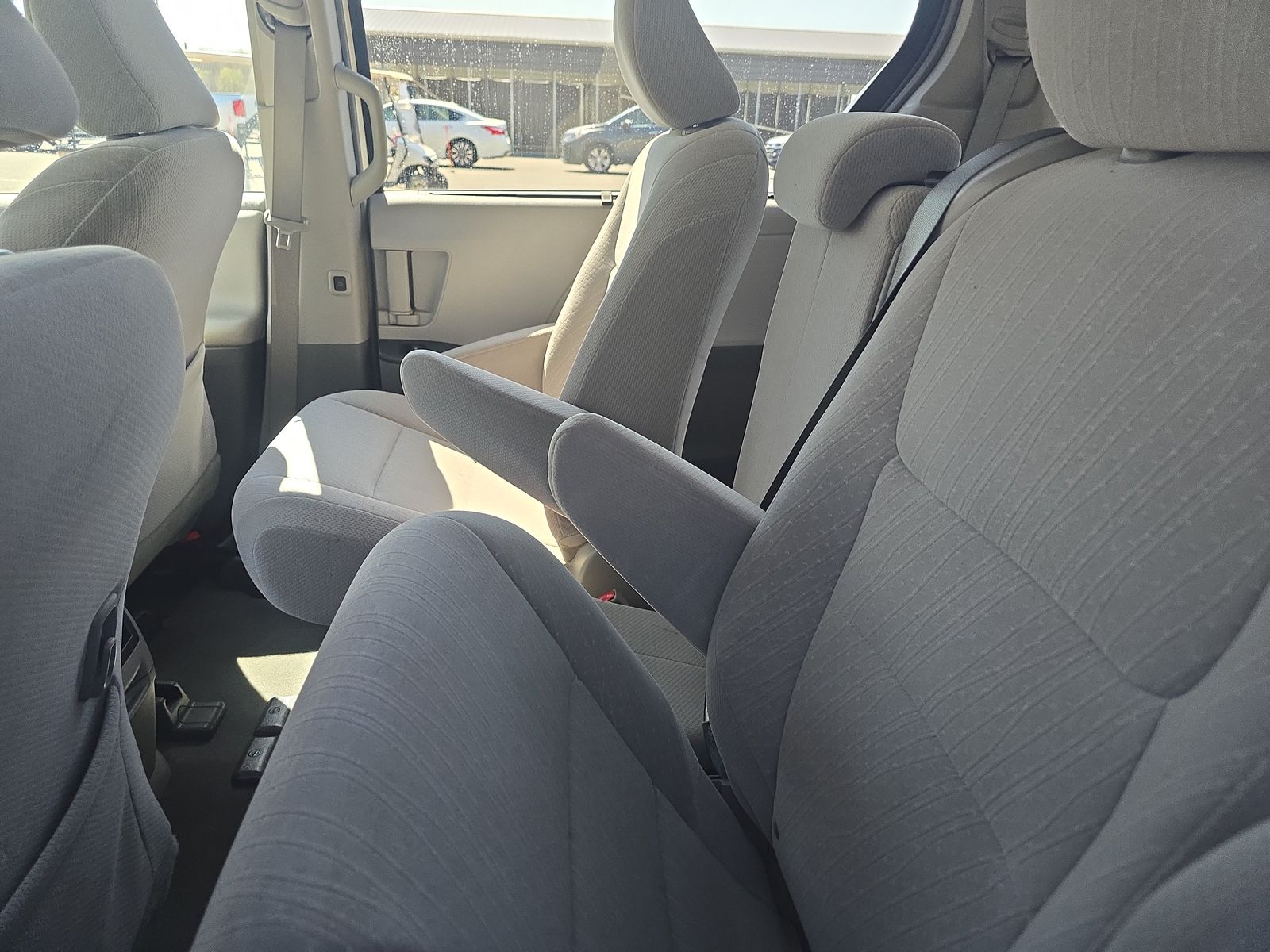 2017 Toyota Sienna LE FWD