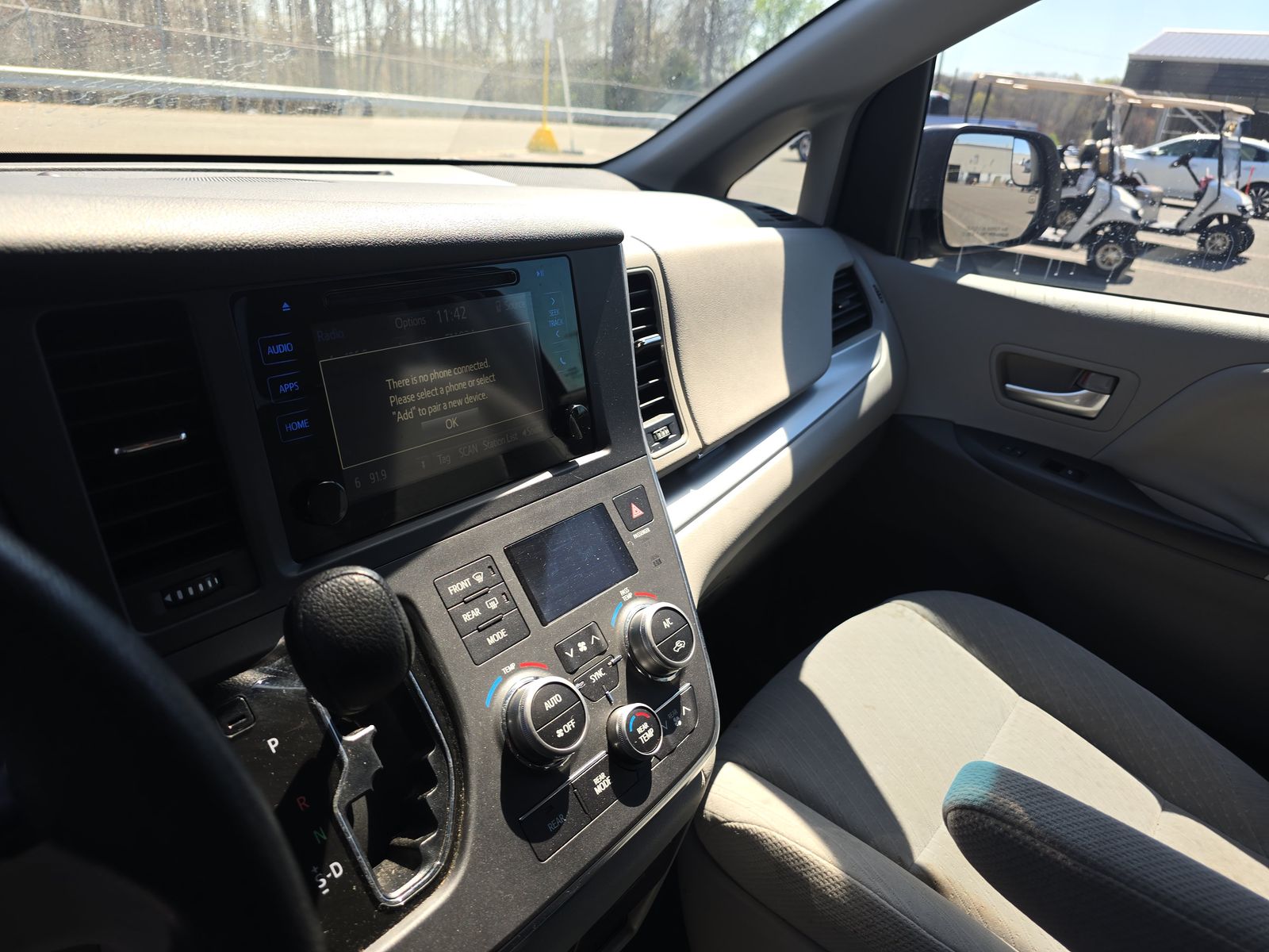 2017 Toyota Sienna LE FWD