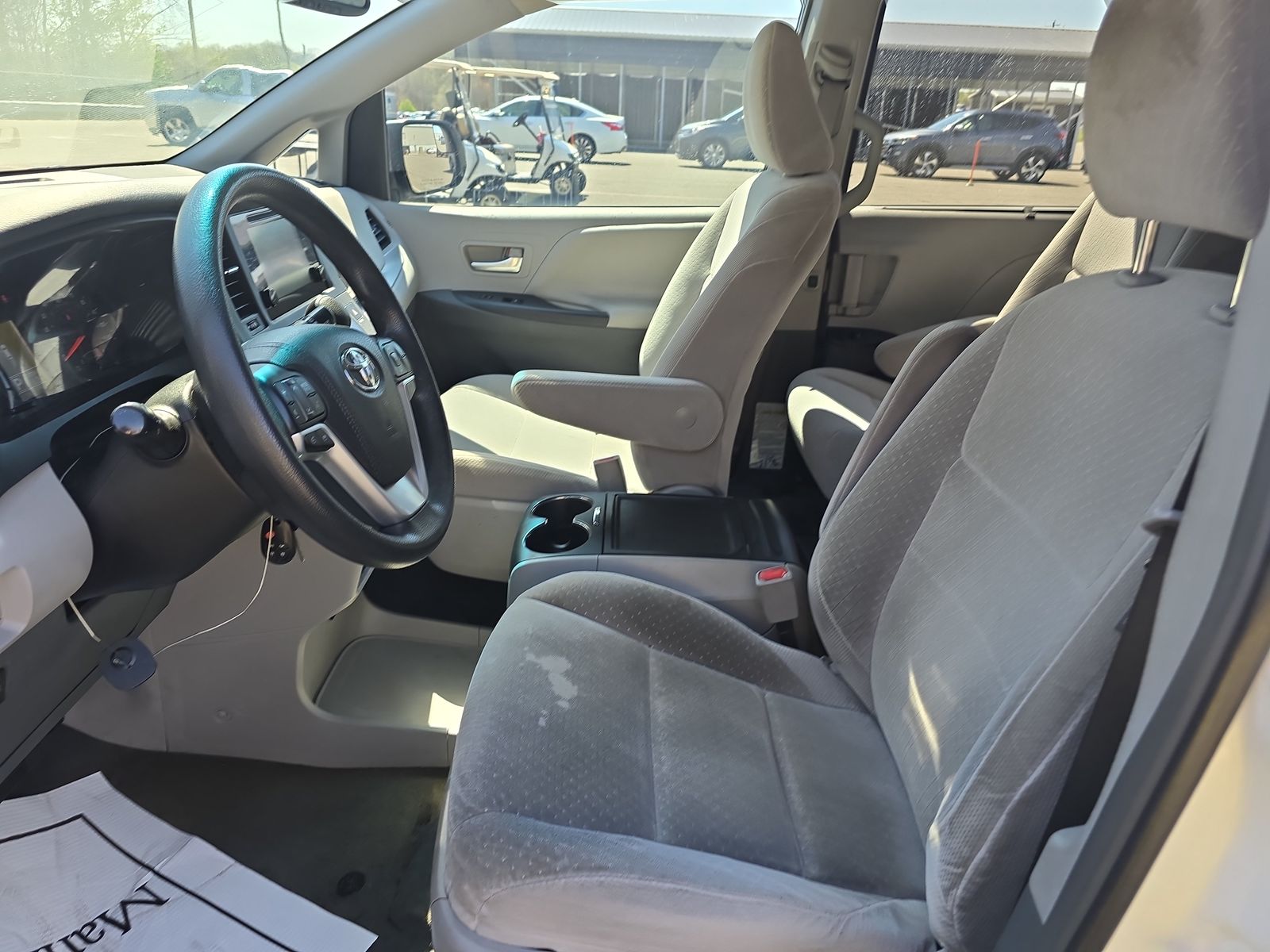 2017 Toyota Sienna LE FWD