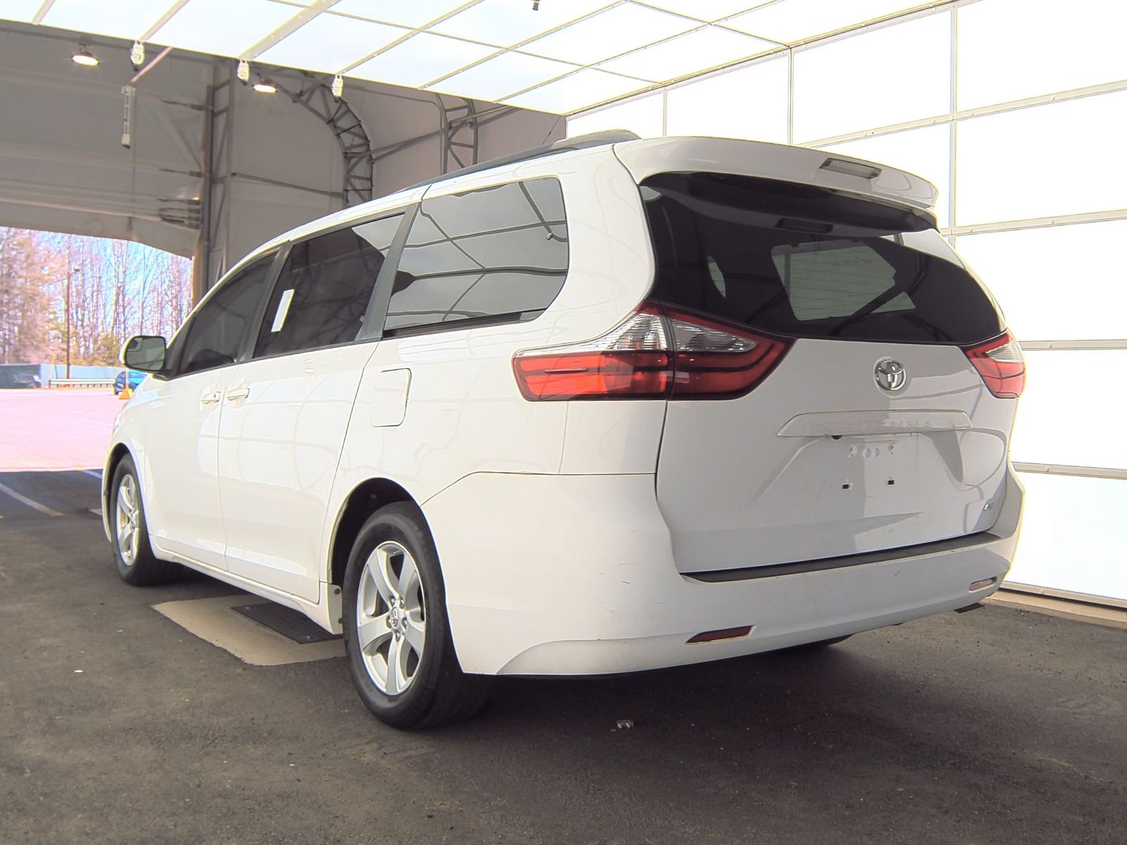 2017 Toyota Sienna LE FWD