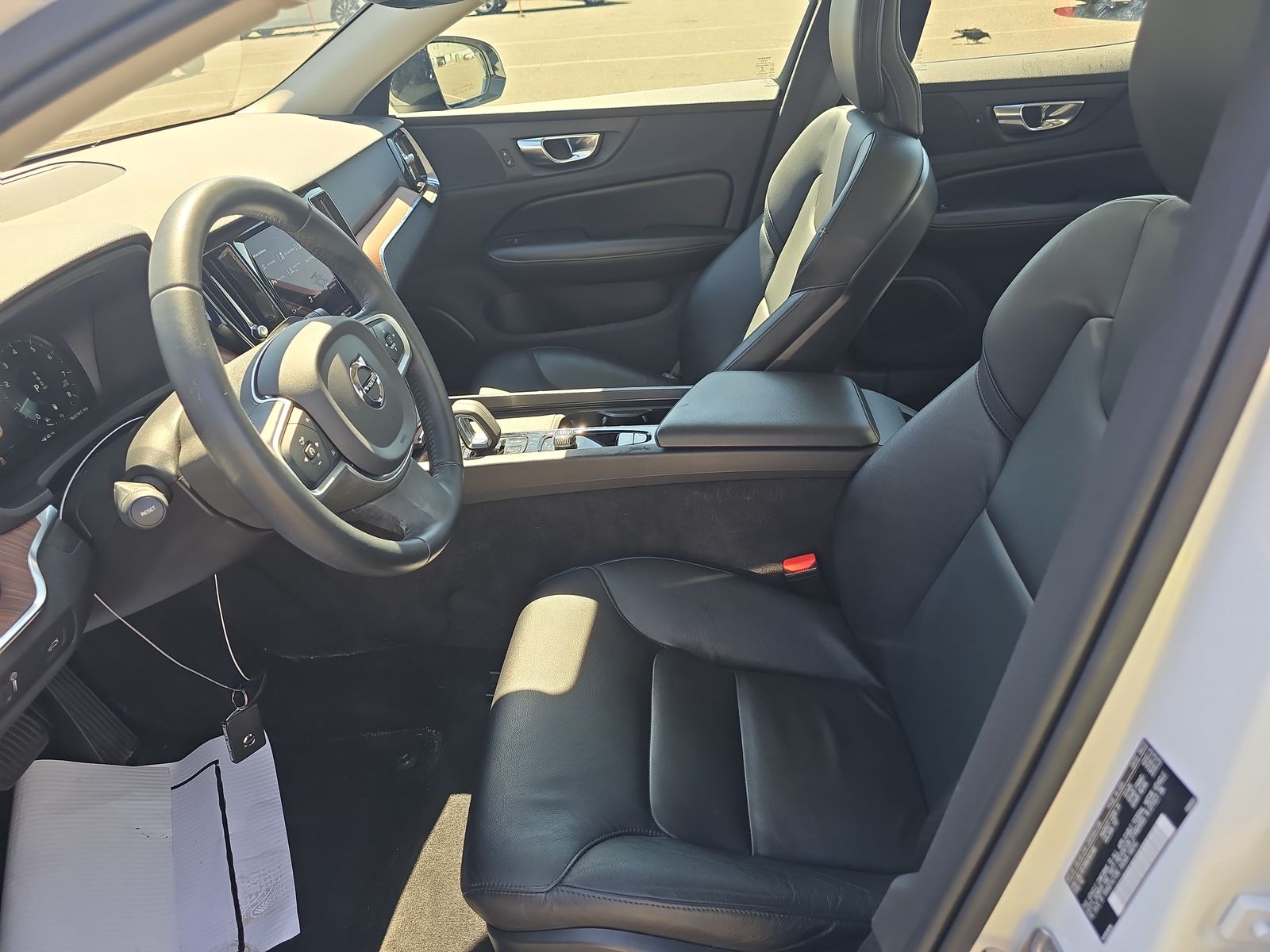 2022 Volvo S60 B5 Inscription FWD