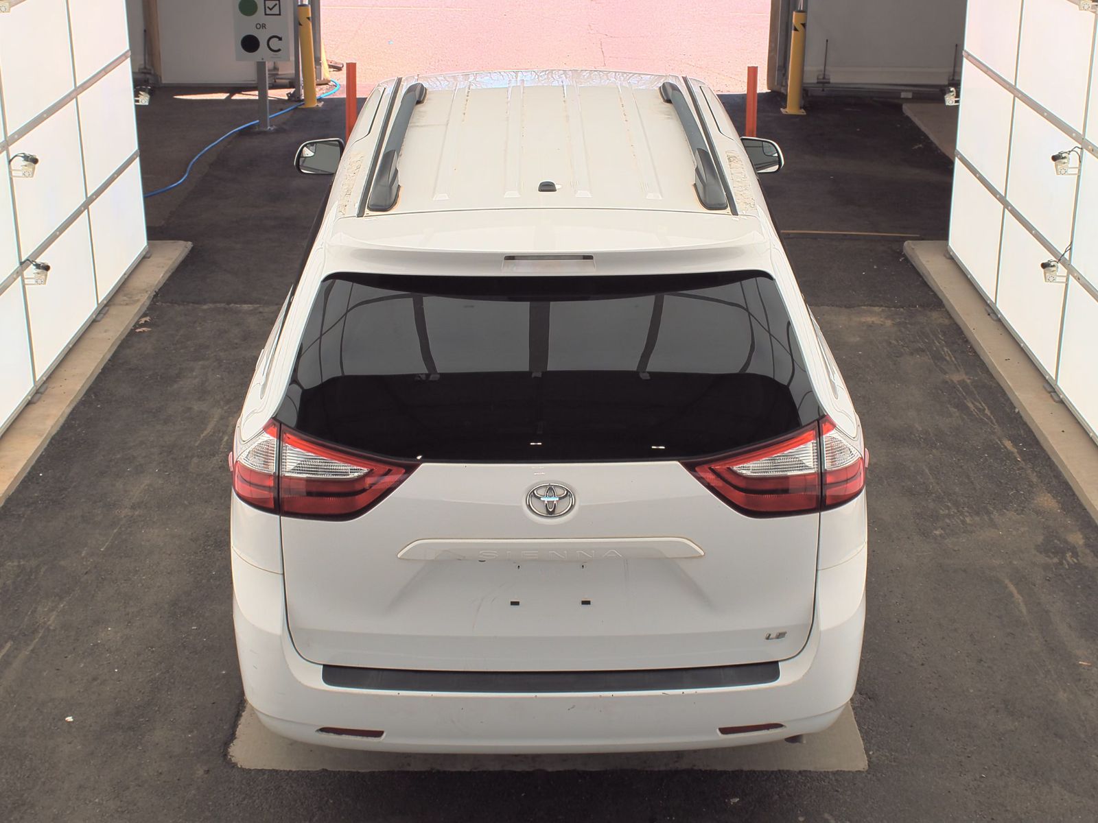 2017 Toyota Sienna LE FWD