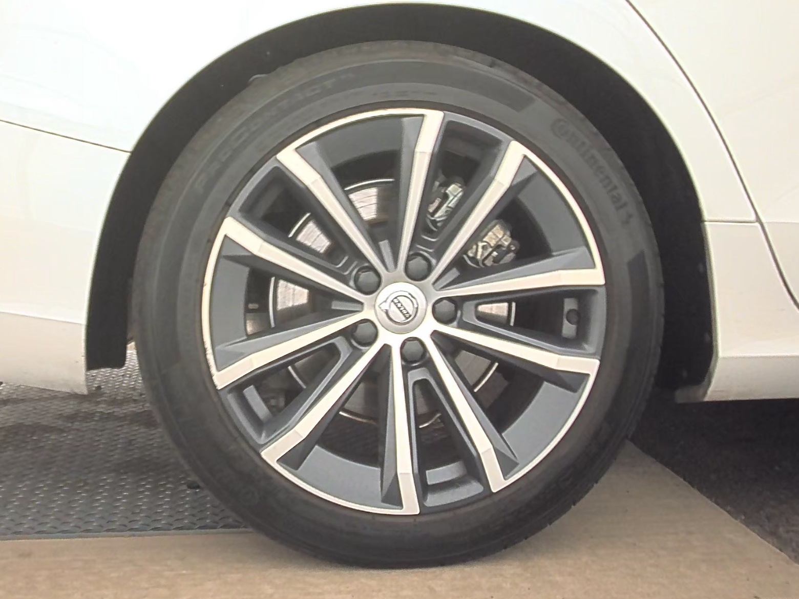 2022 Volvo S60 B5 Inscription FWD