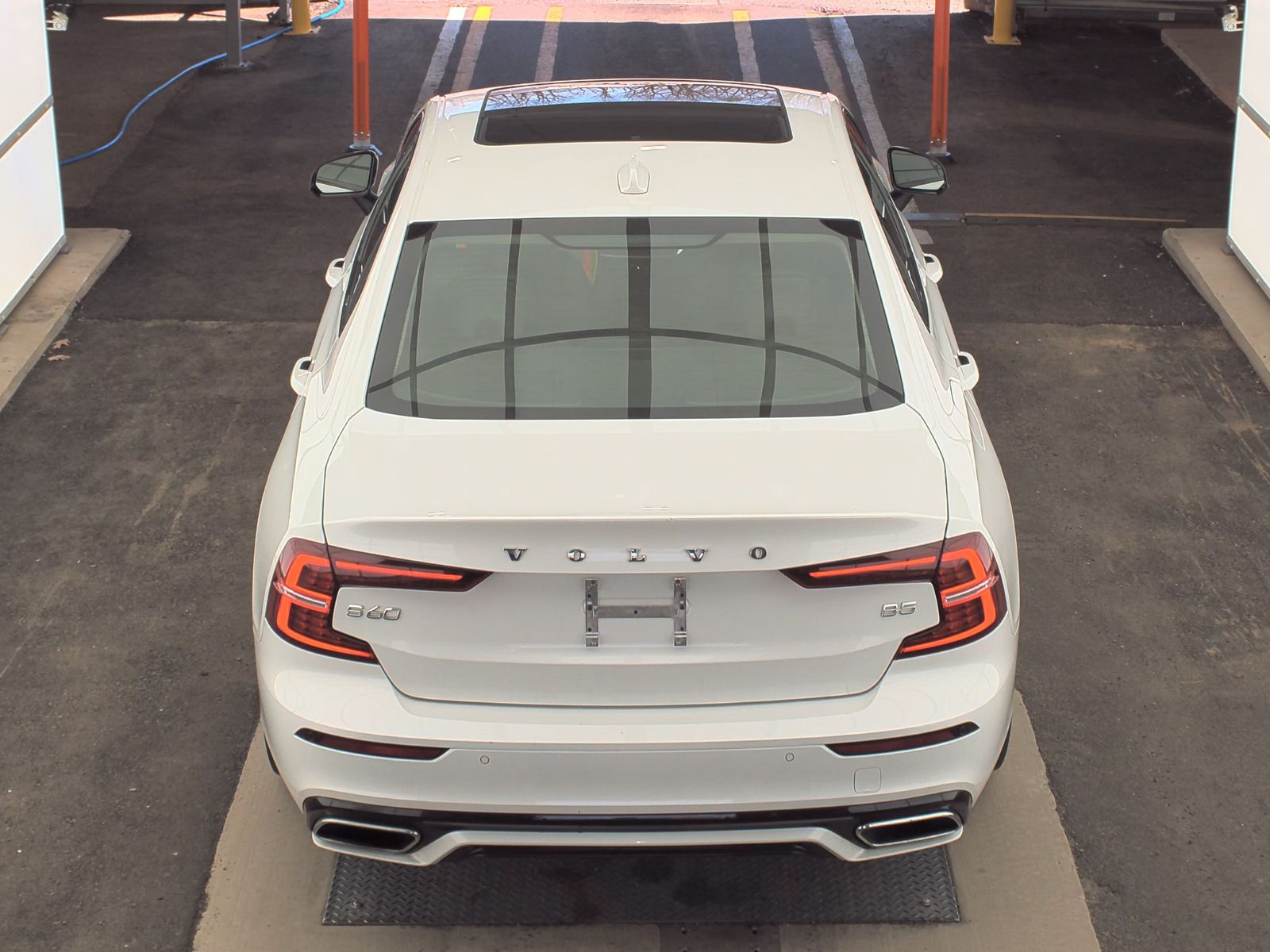 2022 Volvo S60 B5 Inscription FWD