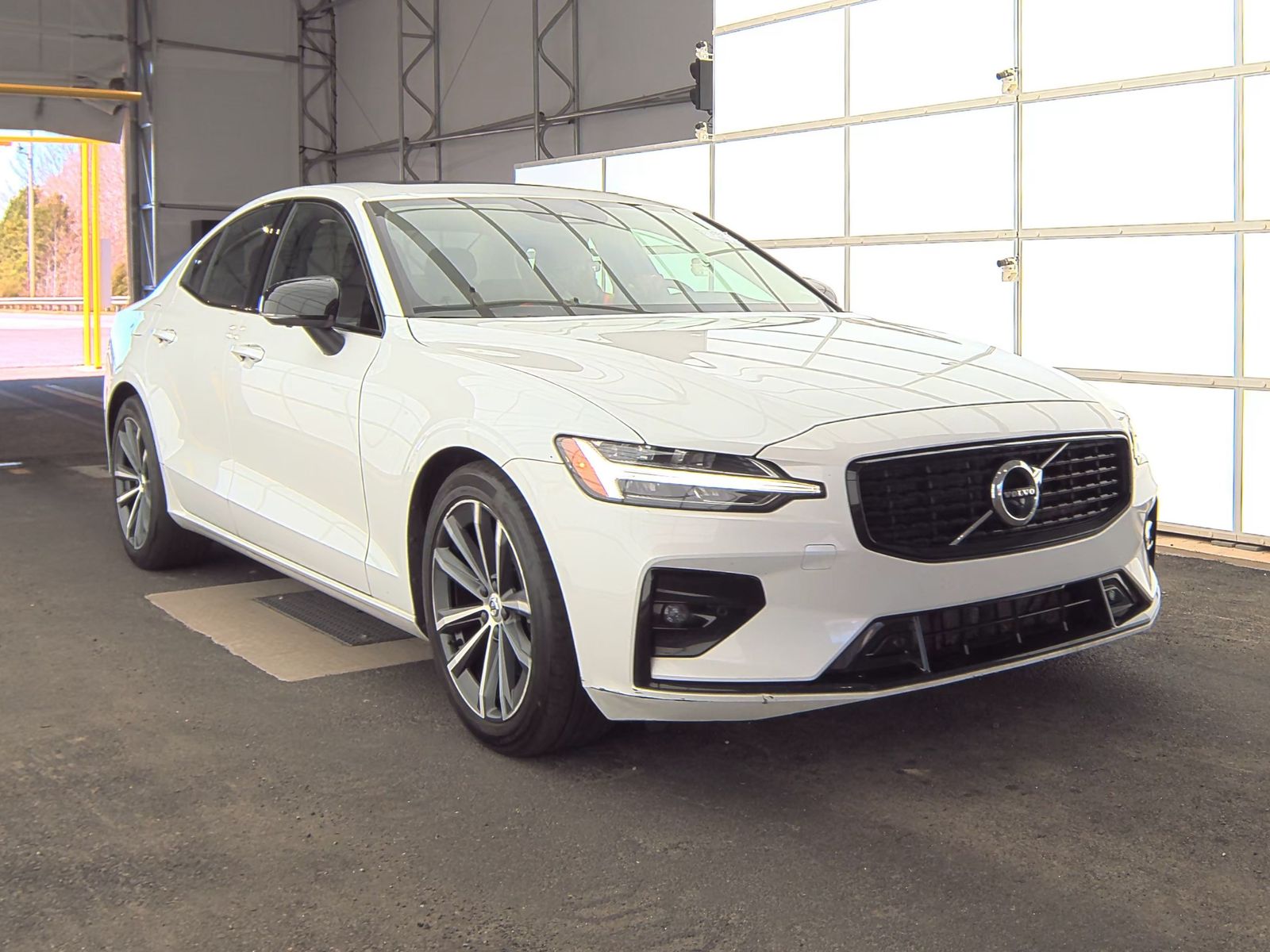 2022 Volvo S60 B5 Inscription FWD