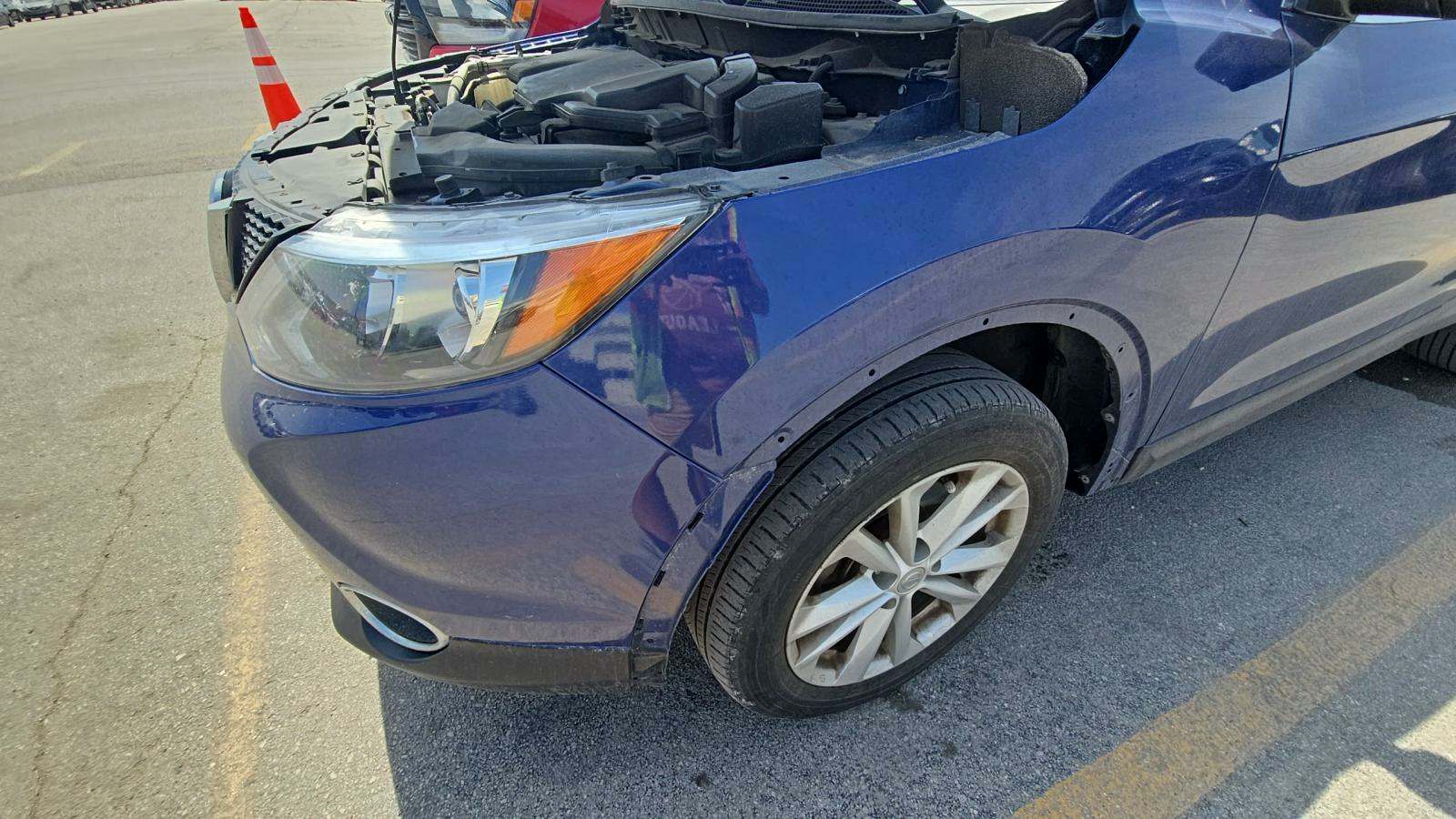 2018 Nissan Rogue Sport SV FWD