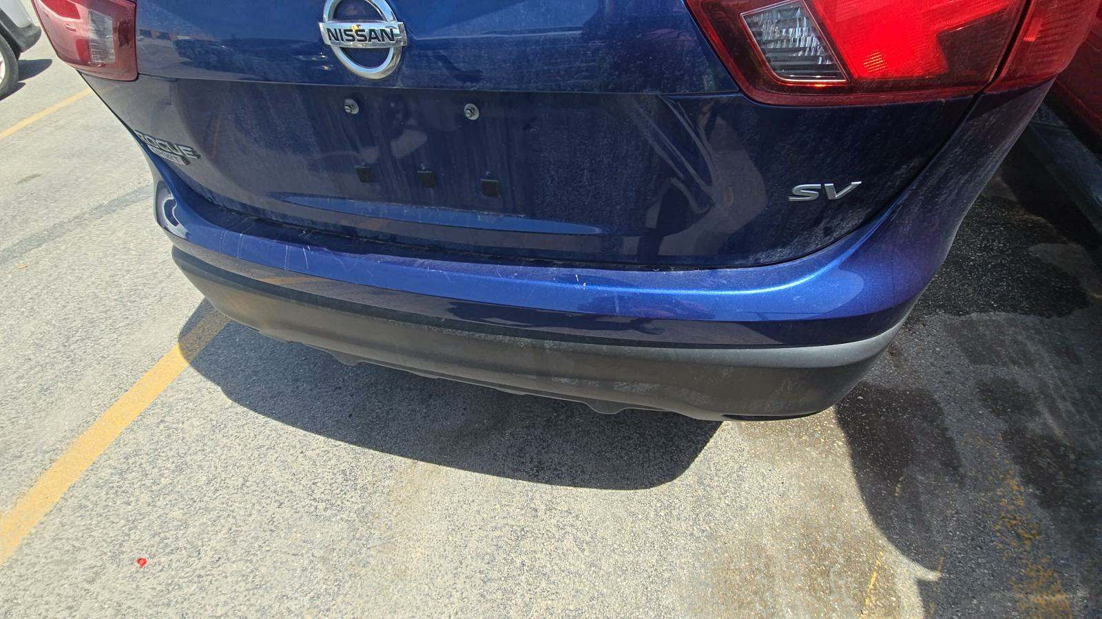 2018 Nissan Rogue Sport SV FWD