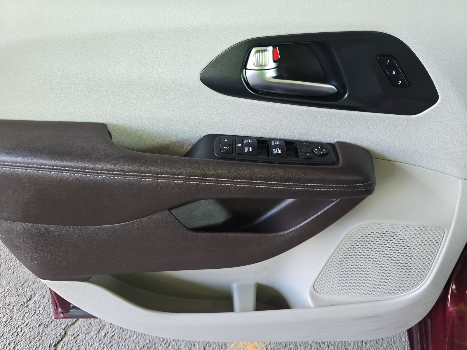 2021 Chrysler Pacifica Touring L FWD