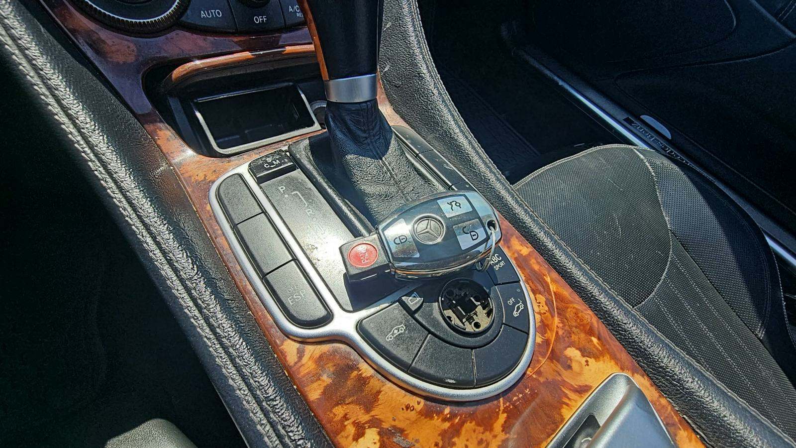 2011 Mercedes-Benz SL-Class SL 550 RWD