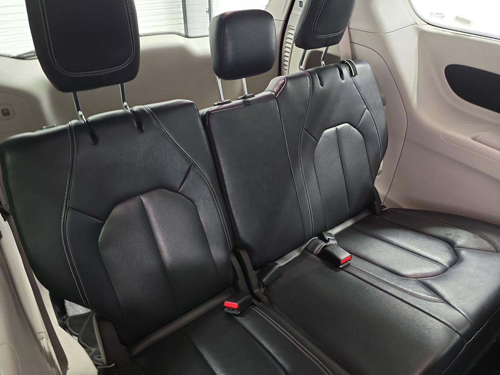 2022 Chrysler Pacifica Touring L FWD
