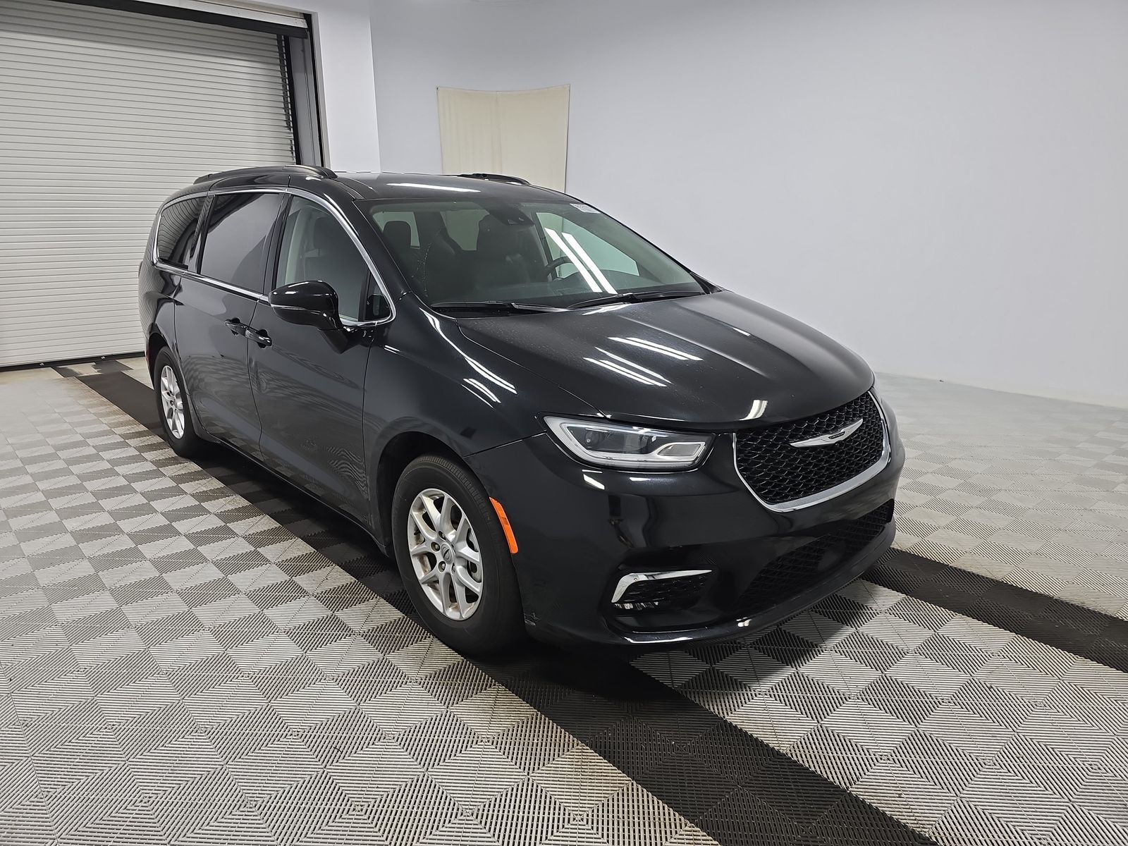 2022 Chrysler Pacifica Touring L FWD