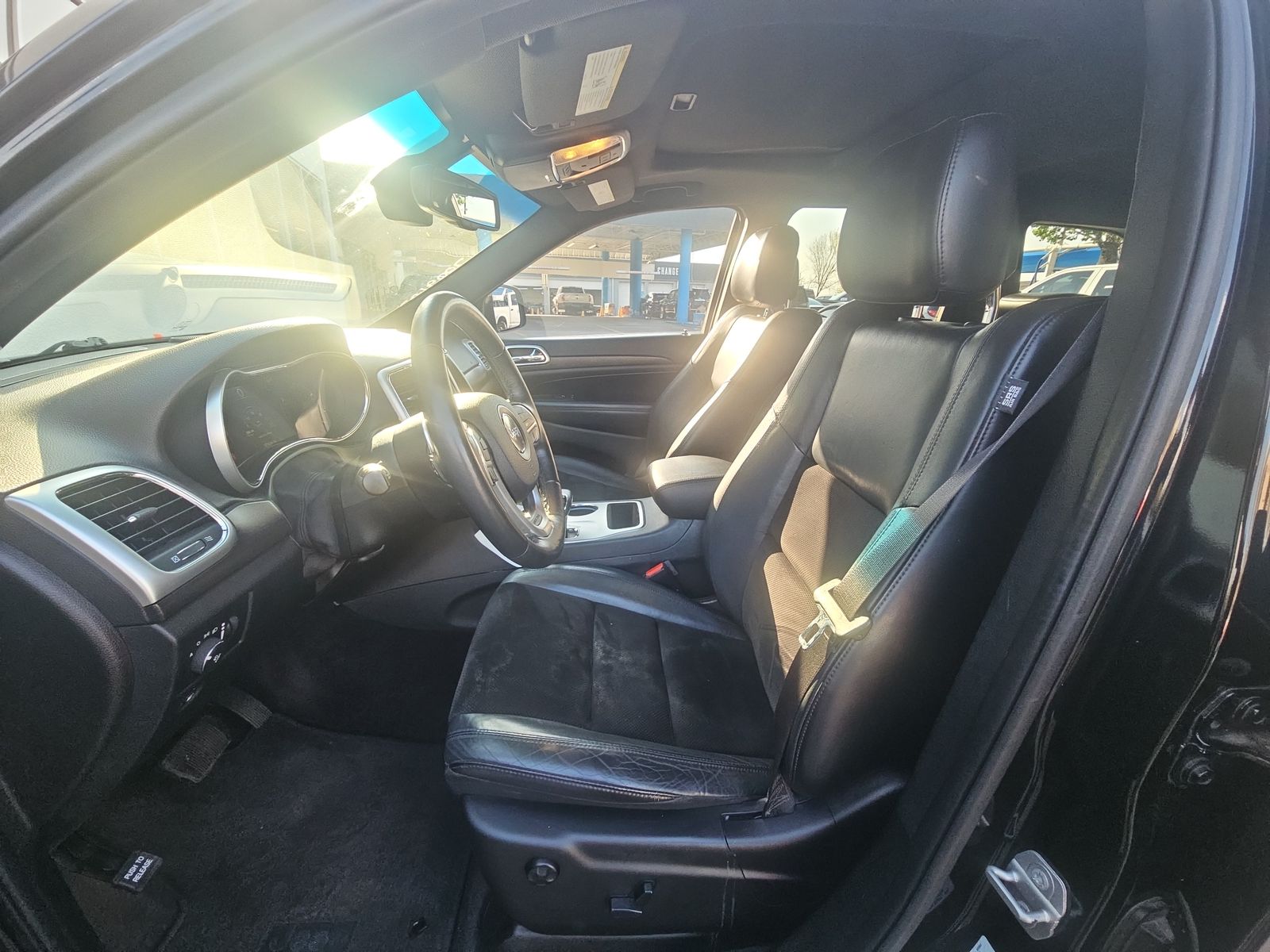 2015 Jeep Grand Cherokee Laredo Altitude Edition RWD