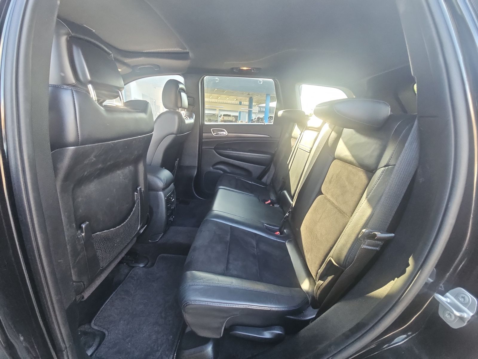 2015 Jeep Grand Cherokee Laredo Altitude Edition RWD