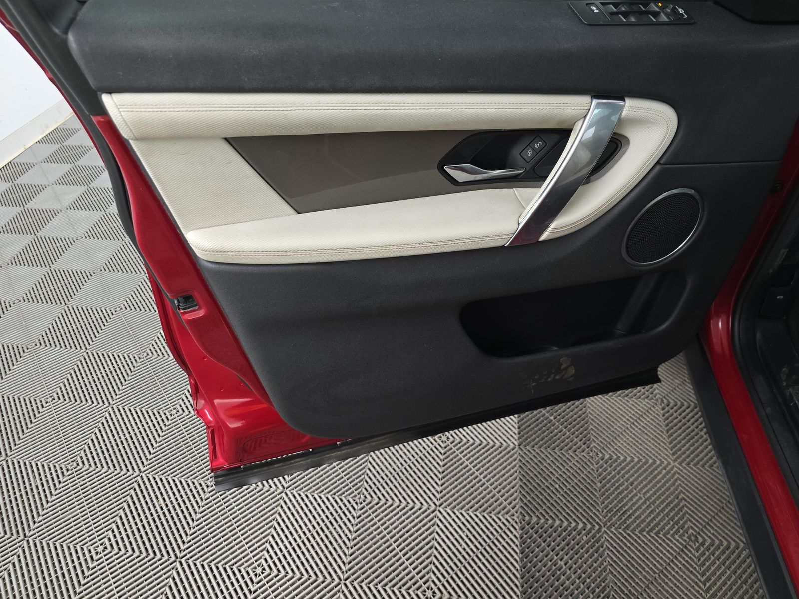 2020 Land Rover Discovery Sport S R-Dynamic AWD