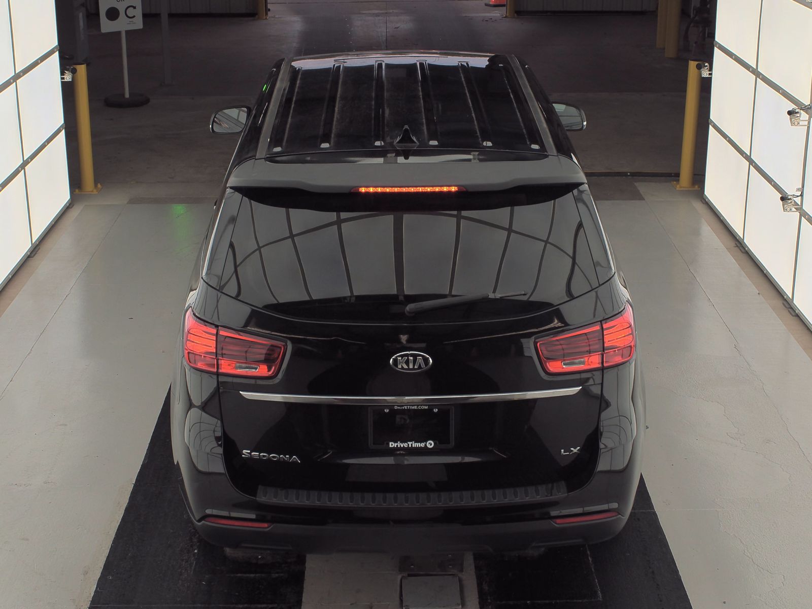 2019 Kia Sedona LX FWD