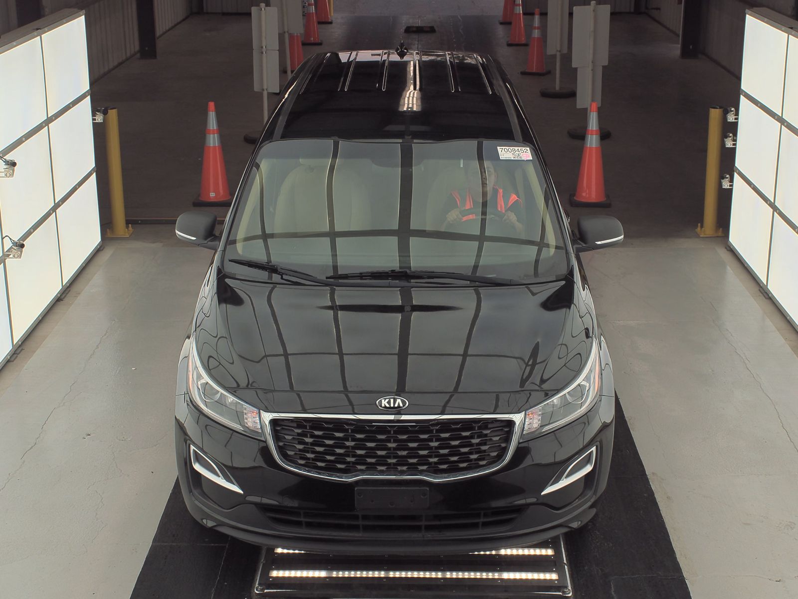 2019 Kia Sedona LX FWD