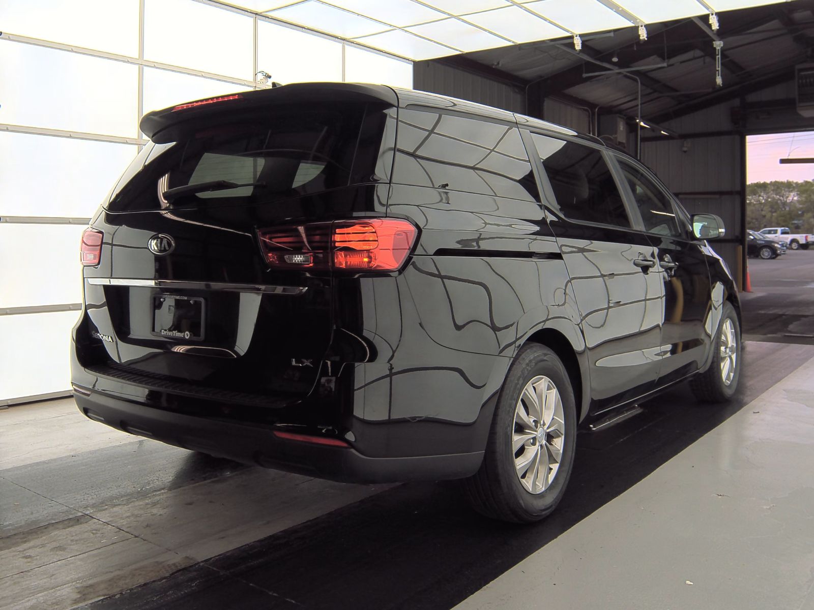 2019 Kia Sedona LX FWD