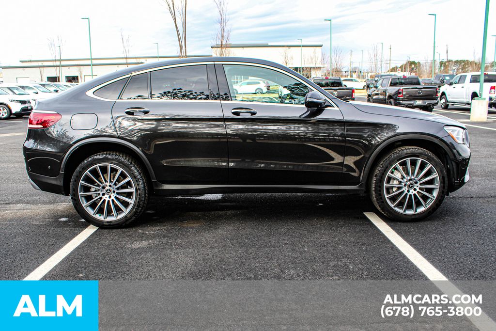 Mercedes-Benz GLC 300 4MATIC снимка Mercedes-Benz GLC 300 4MATIC