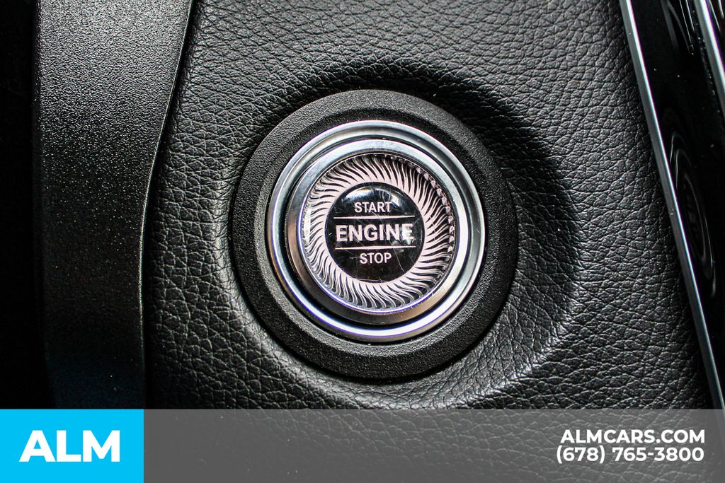Mercedes-Benz GLC 300 4MATIC снимка Mercedes-Benz GLC 300 4MATIC