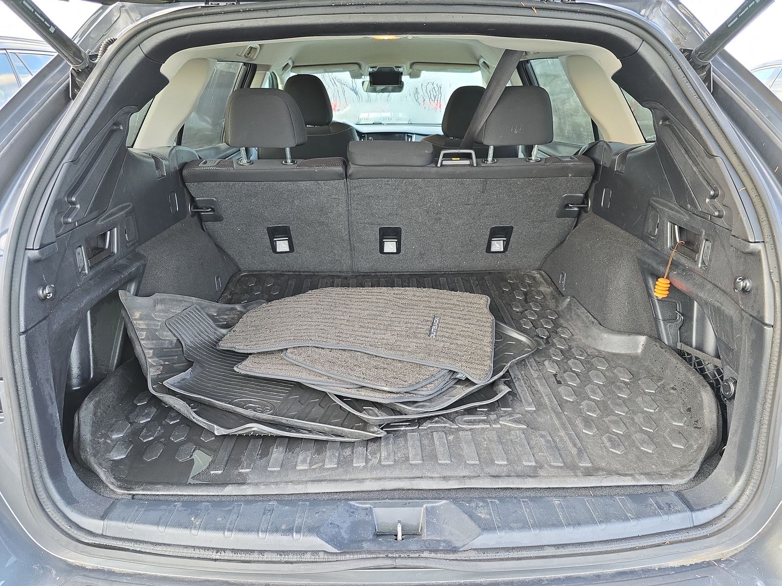 2021 Subaru Outback Premium AWD