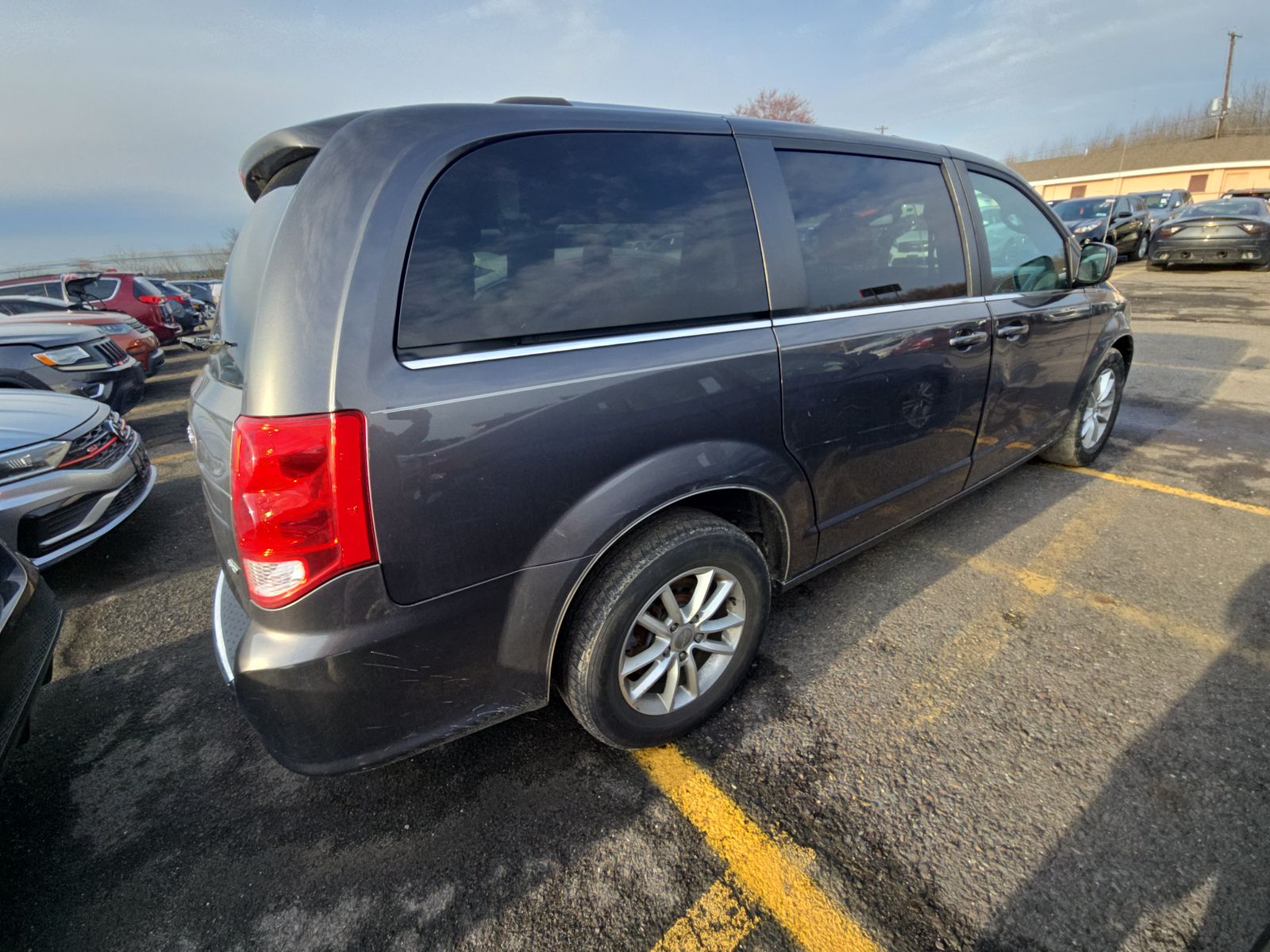 2020 Dodge Grand Caravan SXT FWD