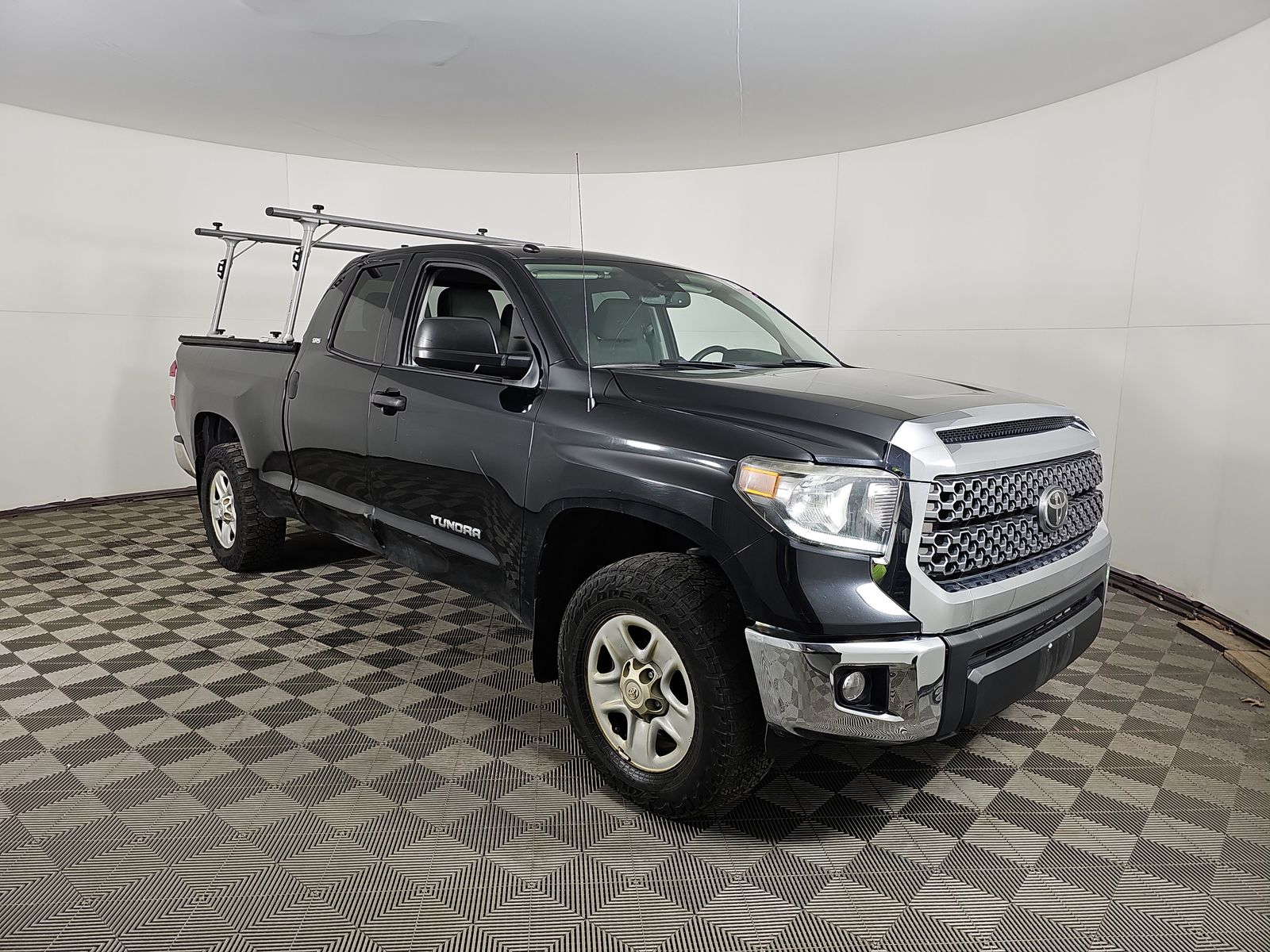 2019 Toyota Tundra SR5 AWD
