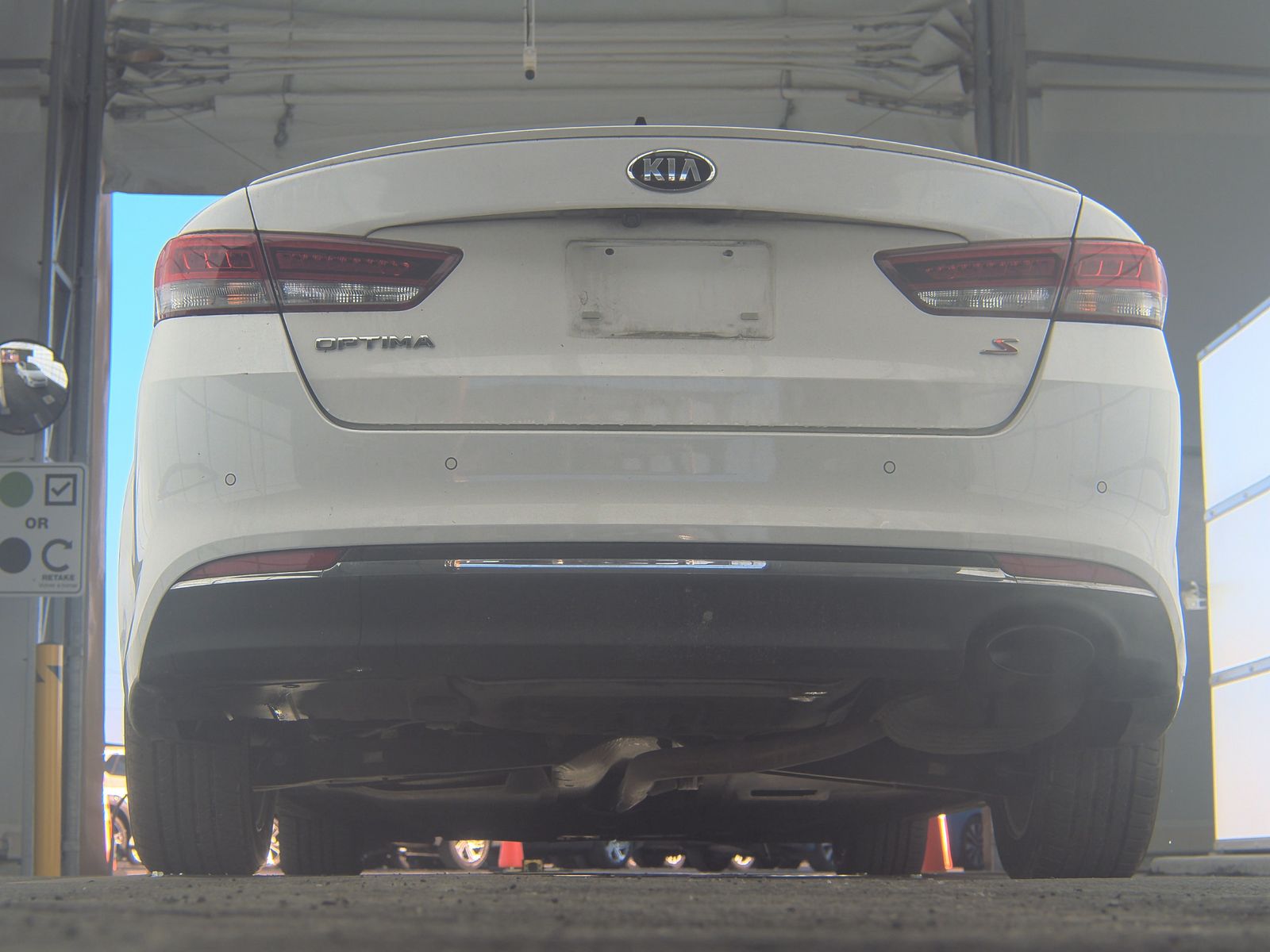 2018 Kia Optima S FWD