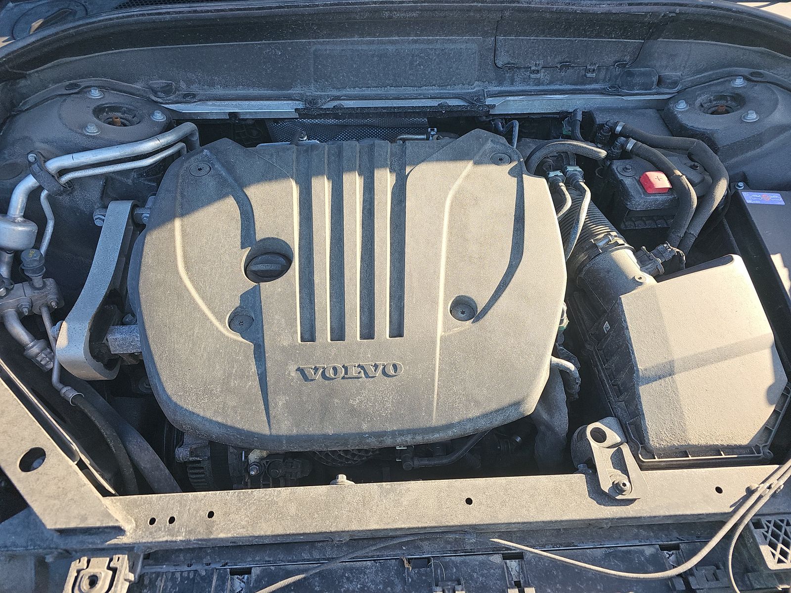 2023 Volvo XC60 B5 Plus AWD