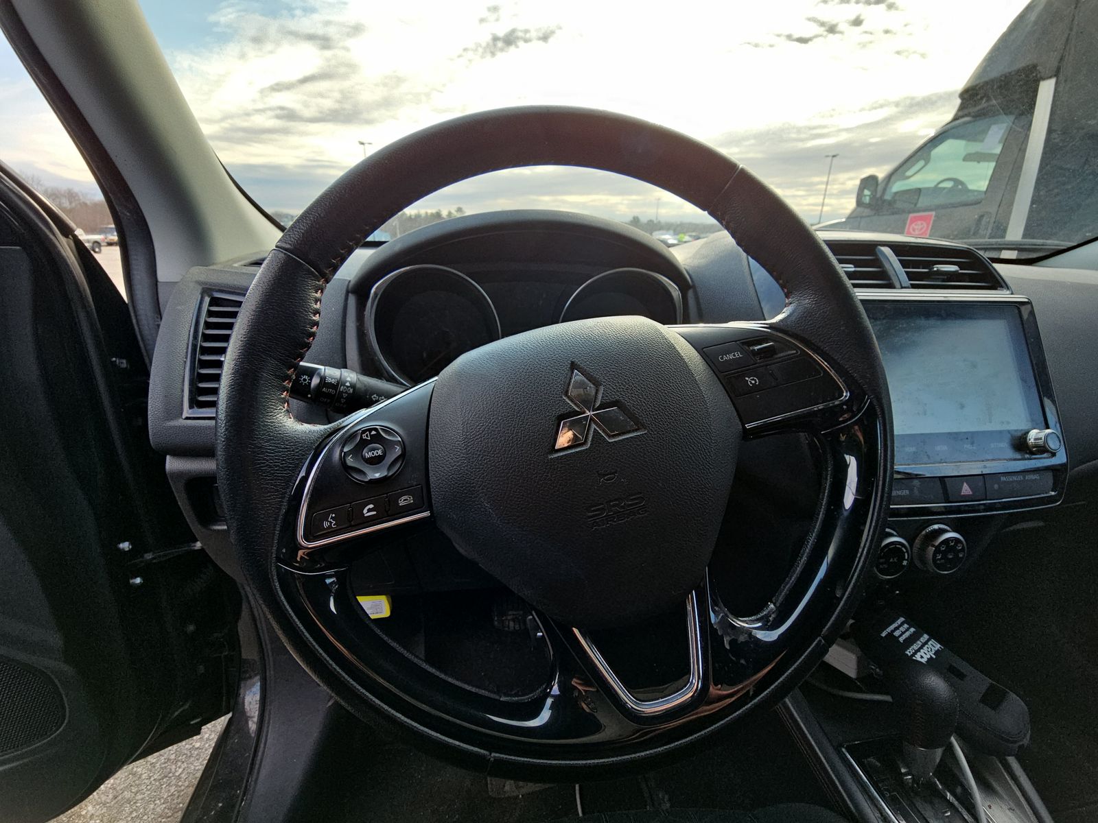 2022 Mitsubishi Outlander Sport 2.0 LE FWD