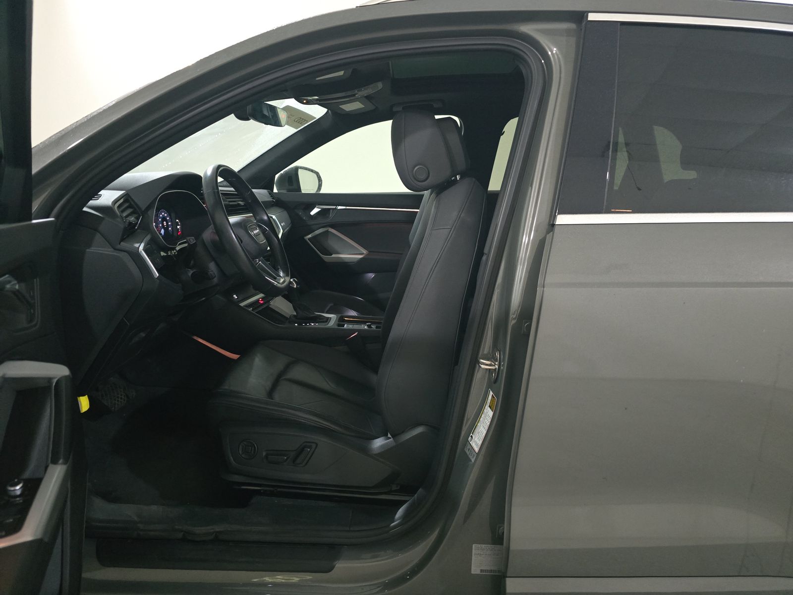 2021 Audi Q3 2.0T Premium Plus AWD