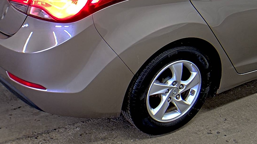 2015 Hyundai Elantra SE FWD