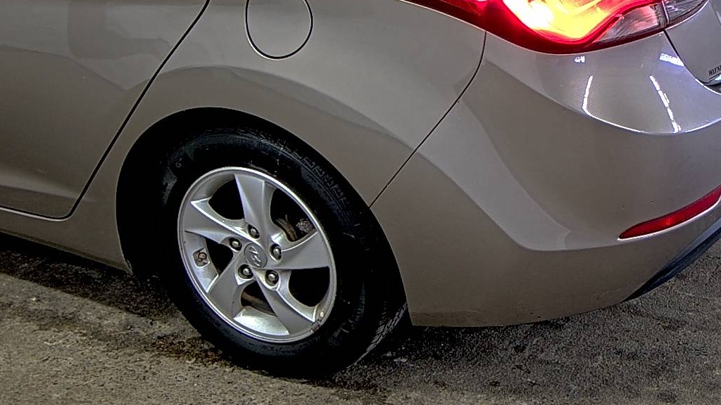 2015 Hyundai Elantra SE FWD