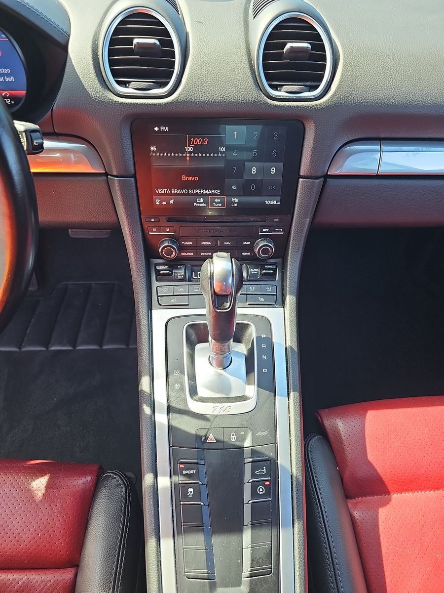2018 Porsche 718 Cayman Base RWD