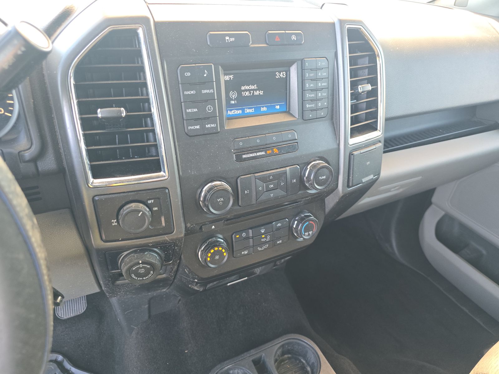 2017 Ford F-150 XLT RWD