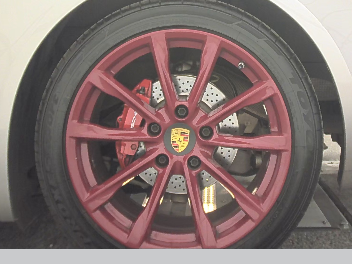 2018 Porsche 718 Cayman Base RWD